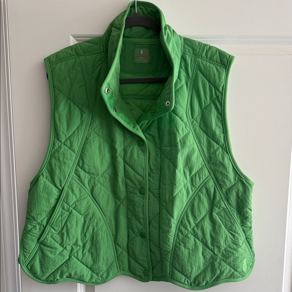 Free People Movement Quinn Quilted Green Women's Vest Jacket size medium